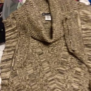 Signature Studios  sweater